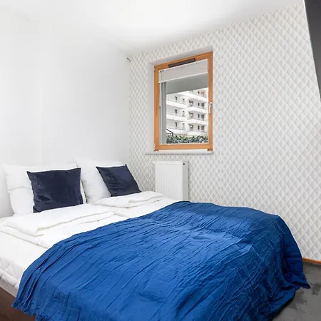 דירה Wola! Big Garden! Cosily! *