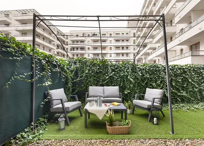 Lejlighed Wola! Big Garden! Cosily! Warszawa